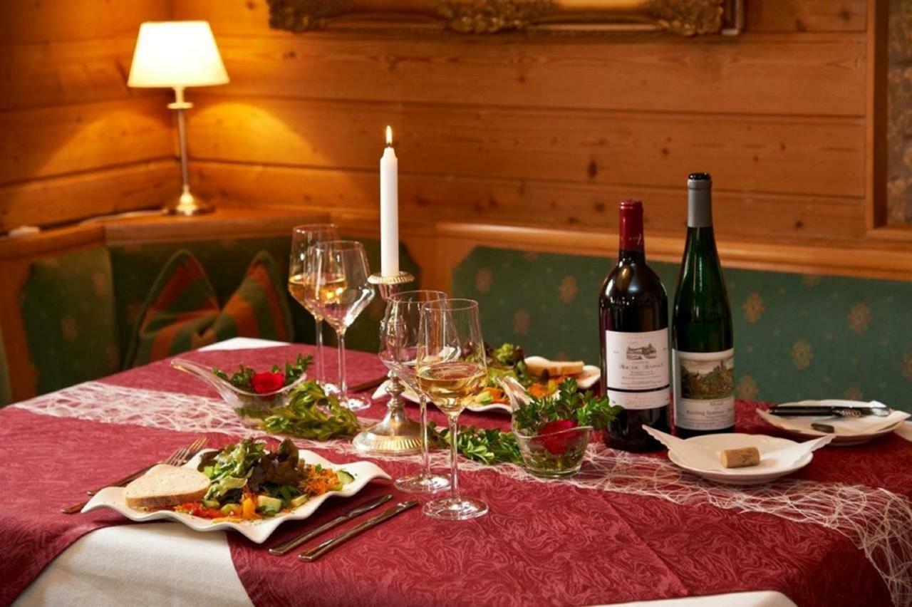 Hotelgasthof Zur Sonne 巴特乔京 外观 照片